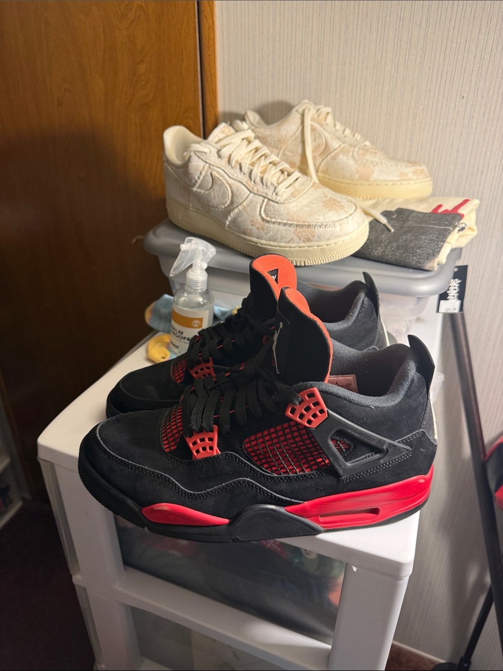 Jordan 4